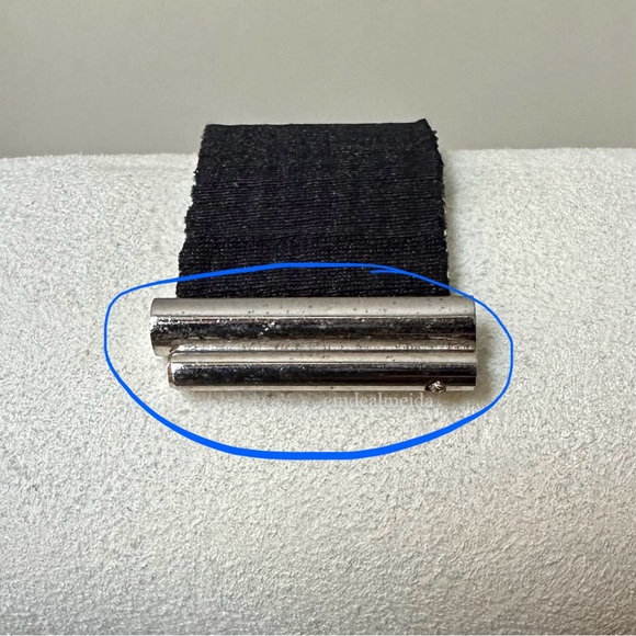 SOLD - Swarovski Crystal Mesh 9 Row Silver Tone Statement Bracelet Daniel Paris - Picture 9 of 10